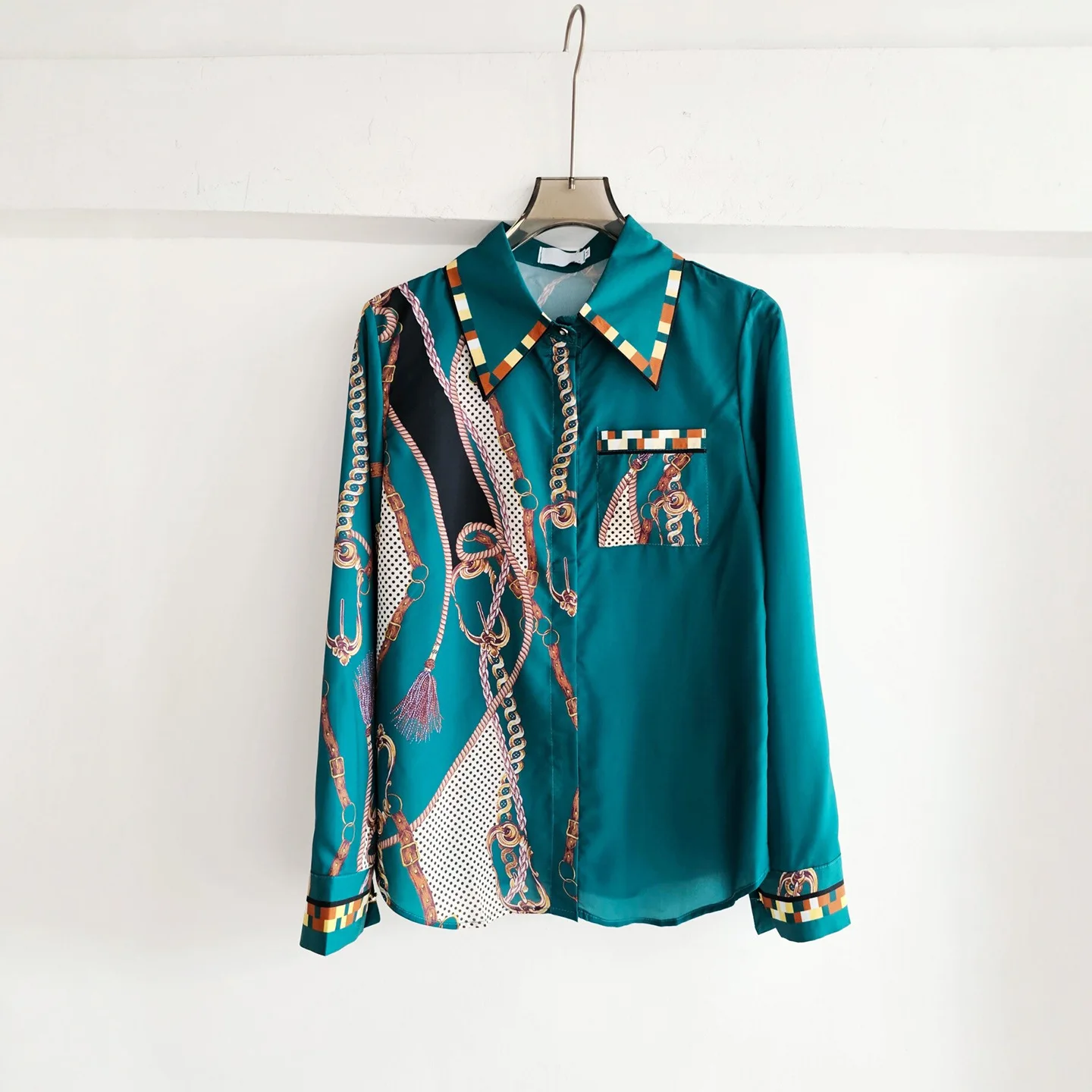 Женская рубашка в французском  – обзор и цена French Streetwear Brand